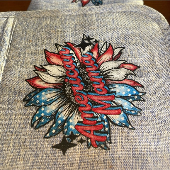 Kitchen oven mitts/pot holders. Hand crafted one of a kind! - Picture 3 of 8